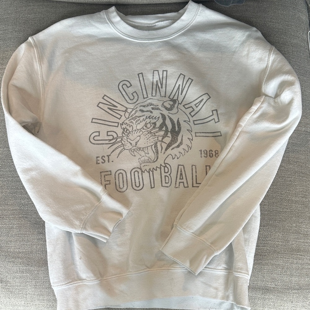 Cincinnati Football Gray Sweater
